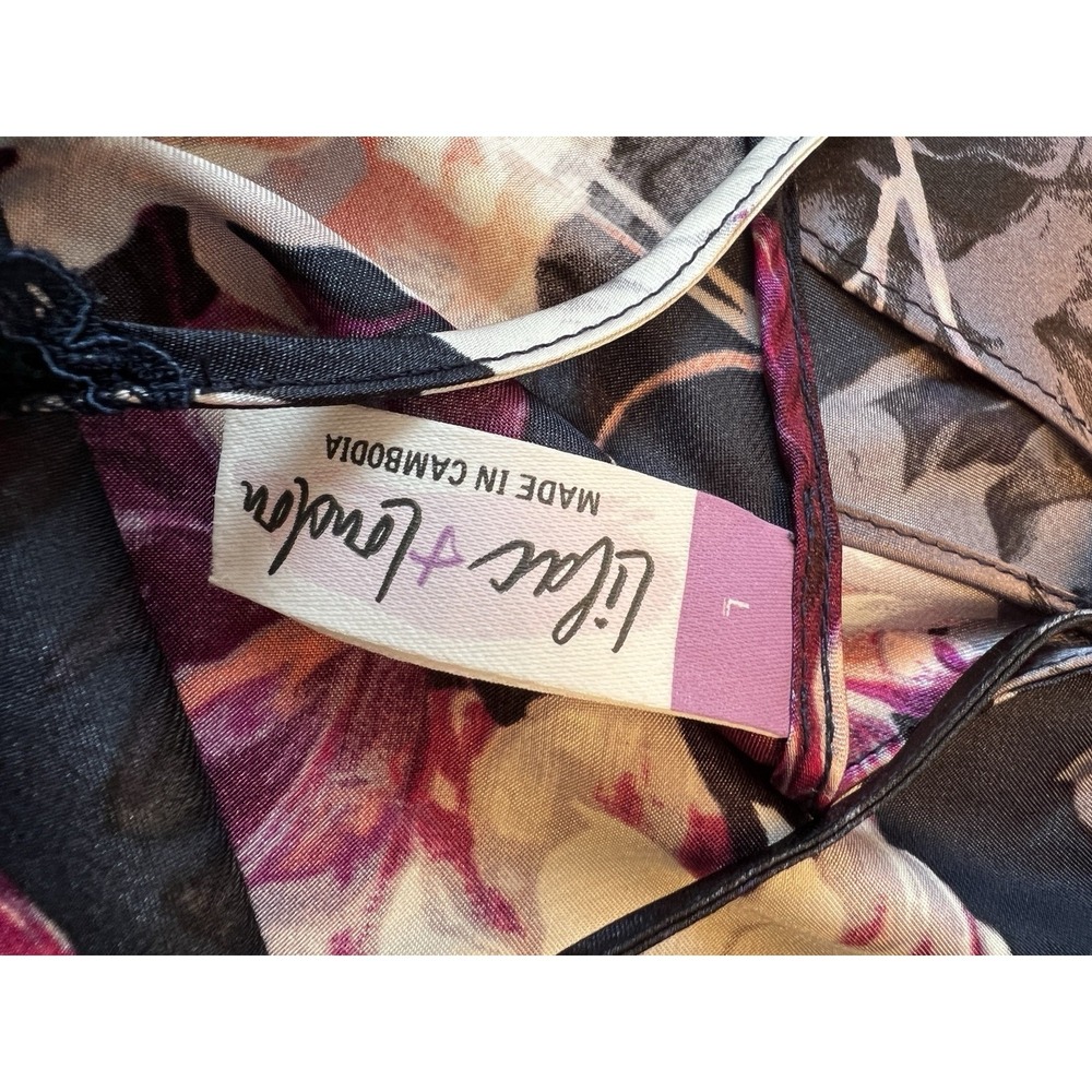 Lilac and London Women's‎ Two Piece Blue Floral Satin Pajamas size Large - Picture 8 of 10